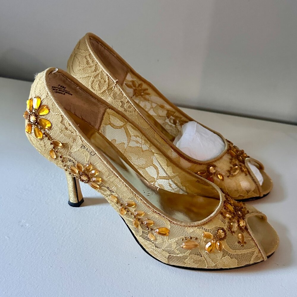 Y2K Gold Valenti Franco Embellished Lace ("Chinese Slipper") Peep Toe Heels 7.5M